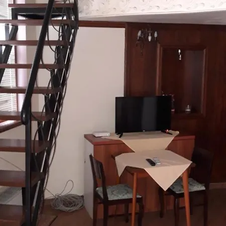 Apartment Danubius Belgrad Exteriör bild